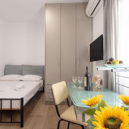 Central Park Urban Studios Ираклион Экстерьер фото