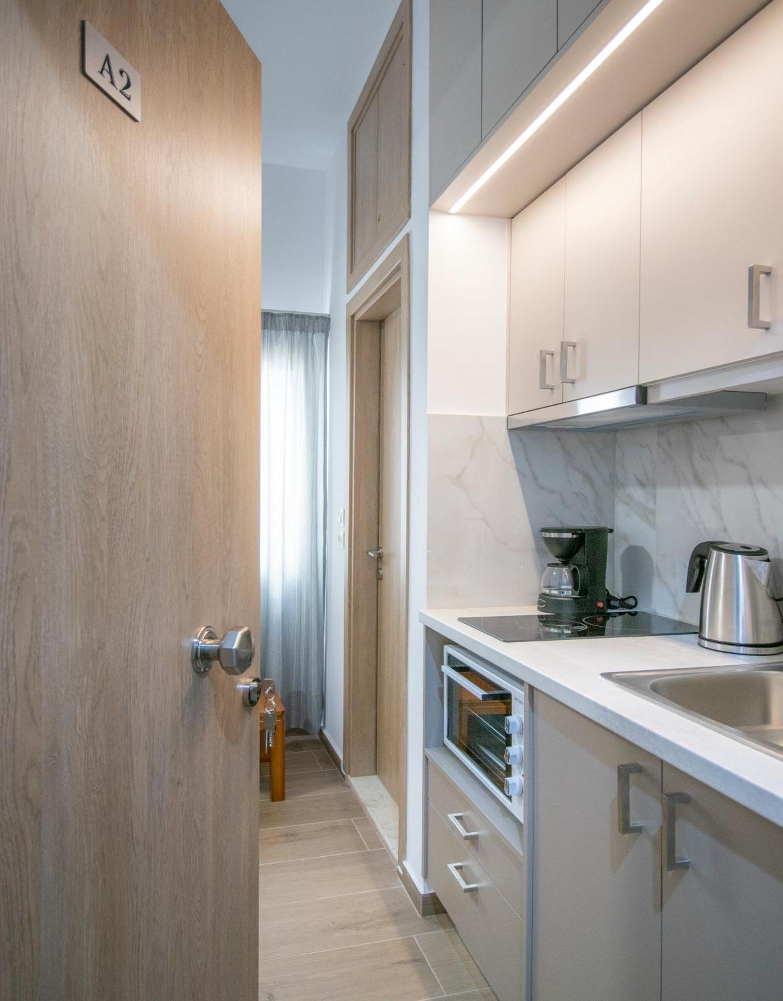 Central Park Urban Studios Ираклион Экстерьер фото