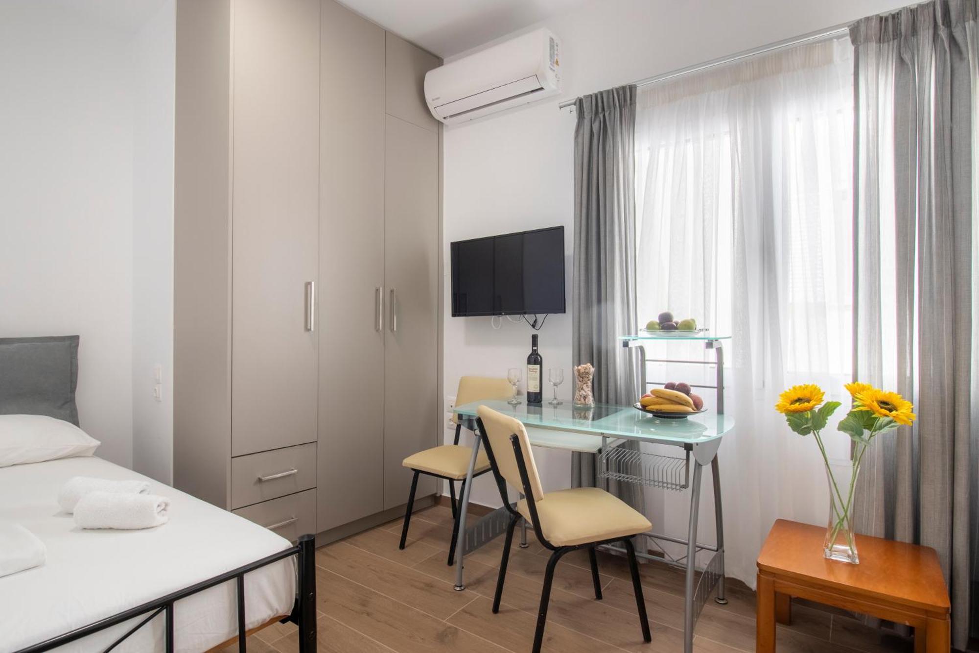 Central Park Urban Studios Ираклион Экстерьер фото